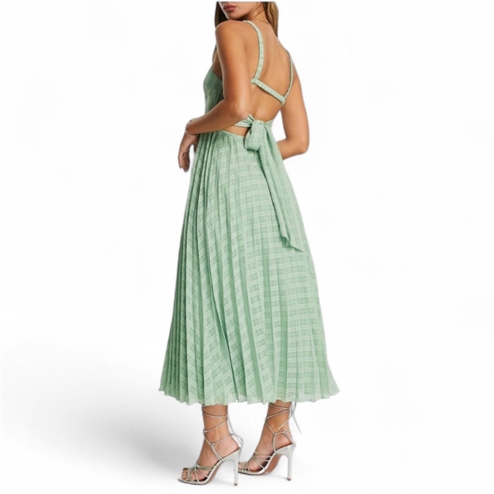 NWT Asos Pleated Open Back Midi dress